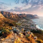 Volkswagen y Uber lanzan una alianza estratégica a largo plazo para implementar vehículos autónomos ID. Buzz en la plataforma Uber »