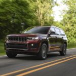 5 autos del 2025 que muestran el diseño menos inspirado del año »